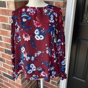 A.n.a Floral Top With Smocked‎ Sleeves